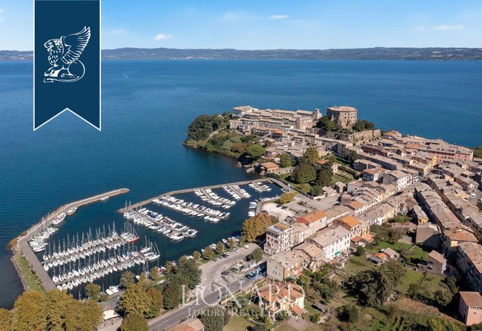 Image No.4-2 Bed Villa for sale