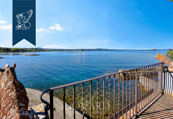 Image No.9-2 Bed Villa for sale