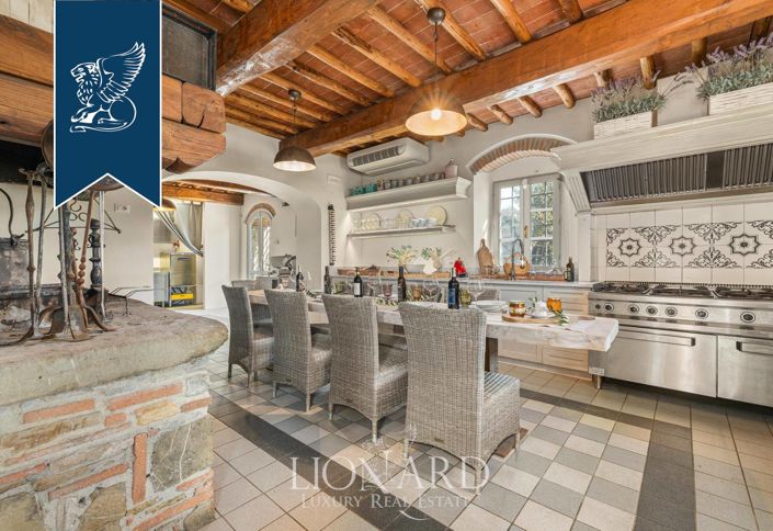 Image No.20-Maison de campagne de 9 chambres à vendre à Greve in Chianti