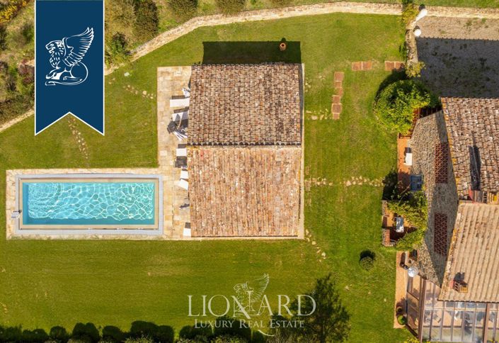 Image No.3-Maison de campagne de 9 chambres à vendre à Greve in Chianti