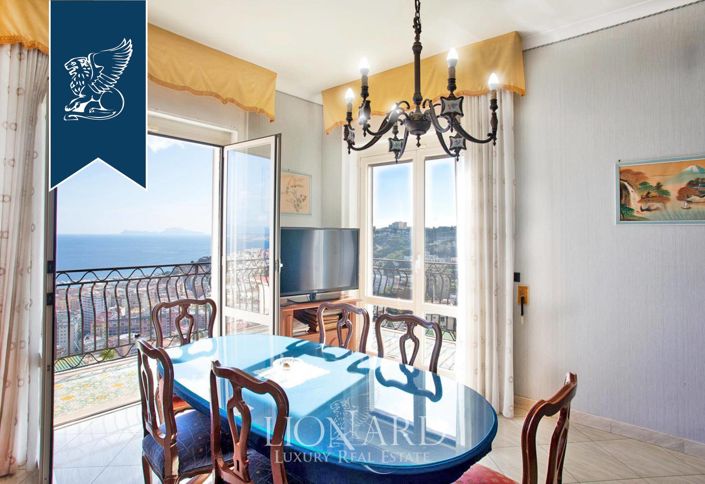 Image No.11-Appartement de 4 chambres à vendre à Naples