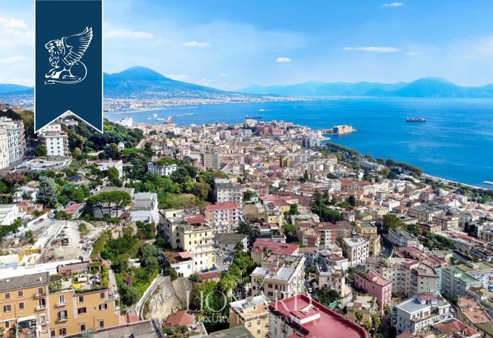 Image No.6-Appartement de 4 chambres à vendre à Naples