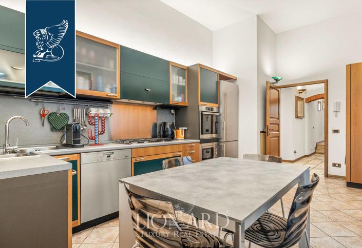 Image No.9-Appartement de 3 chambres à vendre à Florence