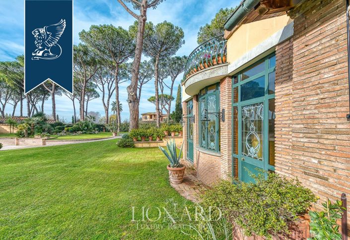 Image No.15-6 Bed Villa for sale