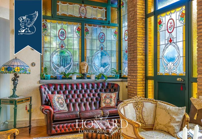 Image No.28-6 Bed Villa for sale