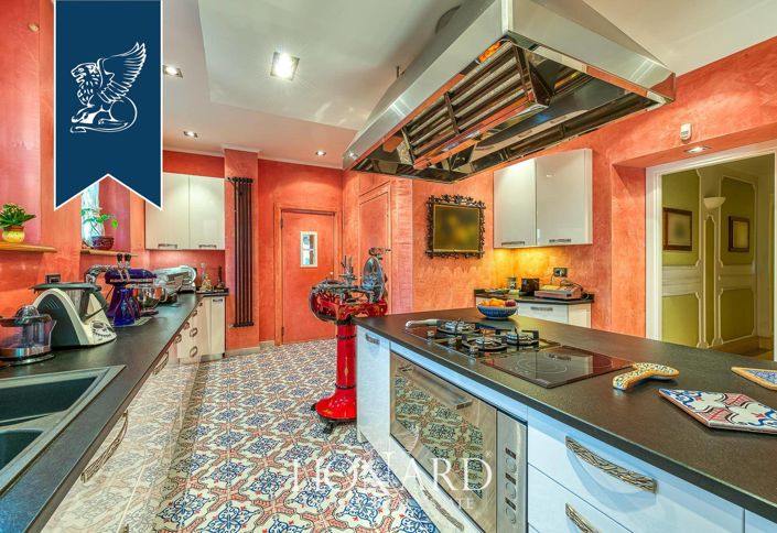 Image No.38-6 Bed Villa for sale