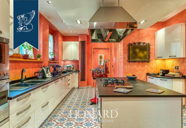 Image No.39-6 Bed Villa for sale