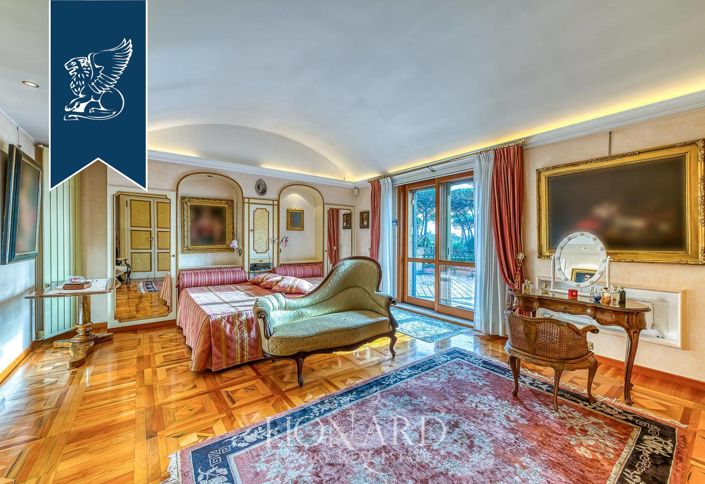 Image No.47-6 Bed Villa for sale