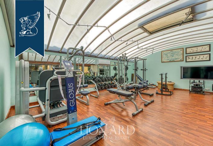 Image No.57-6 Bed Villa for sale