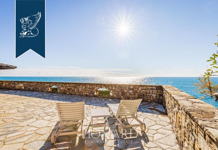 Image No.12-Villa de 4 chambres à vendre à Imperia