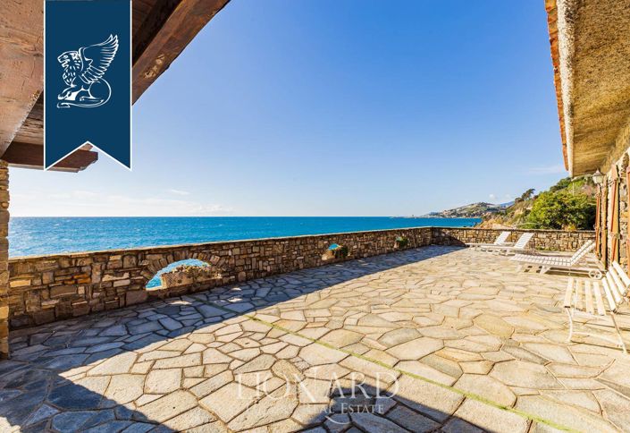 Image No.20-Villa de 4 chambres à vendre à Imperia