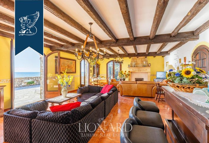 Image No.41-Villa de 4 chambres à vendre à Imperia