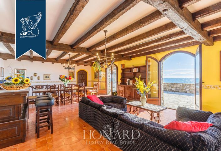 Image No.46-Villa de 4 chambres à vendre à Imperia