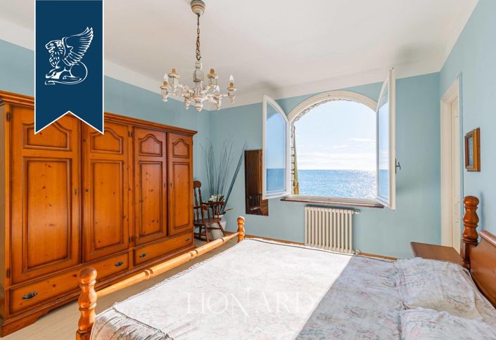 Image No.50-Villa de 4 chambres à vendre à Imperia