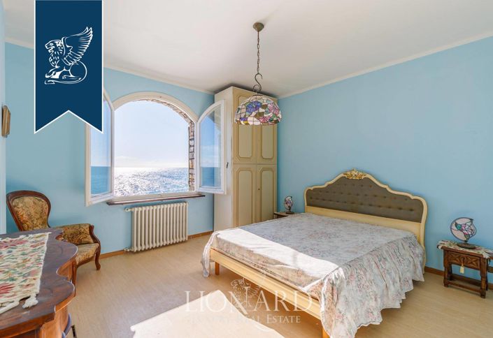 Image No.52-Villa de 4 chambres à vendre à Imperia