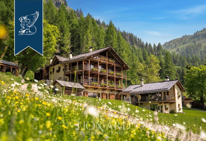 Image No.2-Villa de 8 chambres à vendre à Belluno