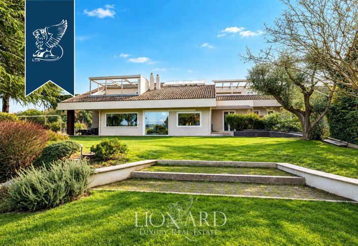Image No.27-7 Bed Villa for sale