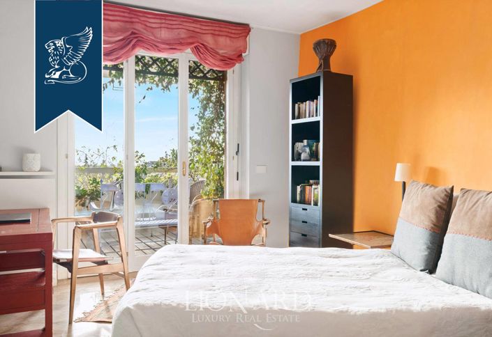 Image No.19-5 Bed Apartment for sale