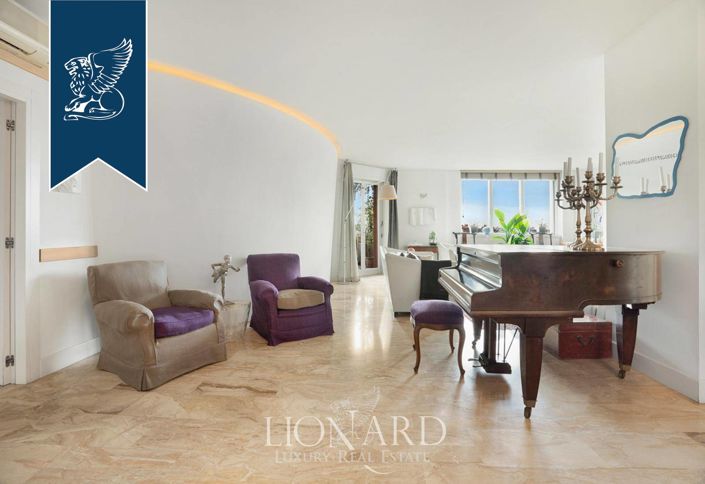 Image No.8-5 Bed Apartment for sale