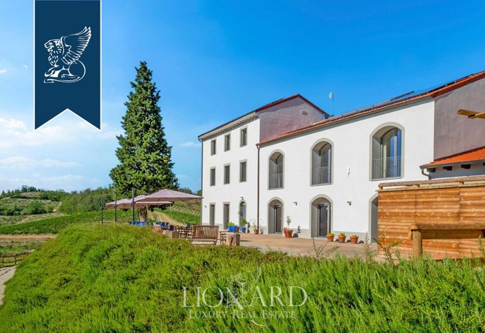 Image No.2-6 Bed Villa for sale