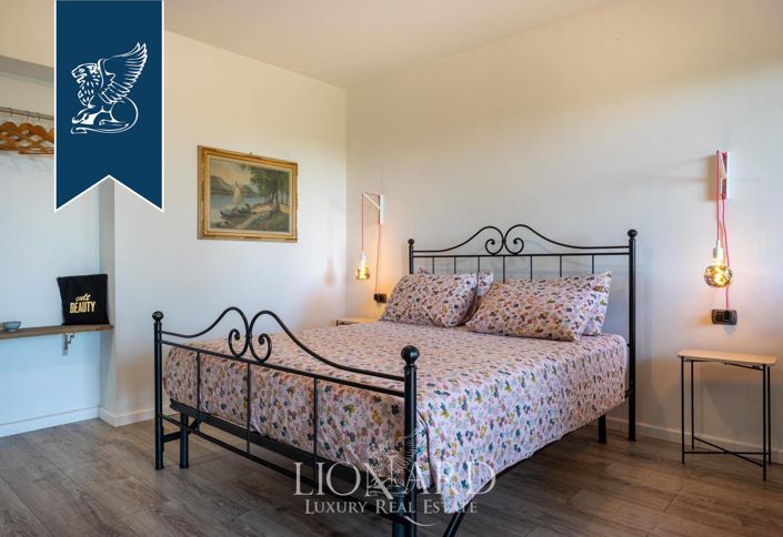 Image No.27-6 Bed Villa for sale