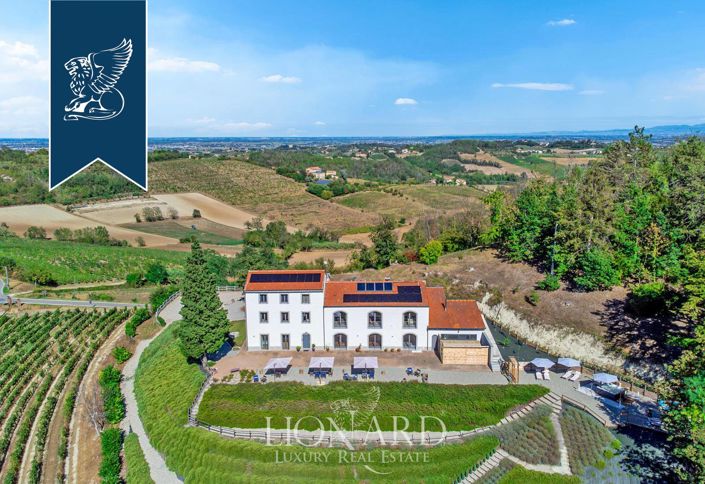 Image No.7-6 Bed Villa for sale