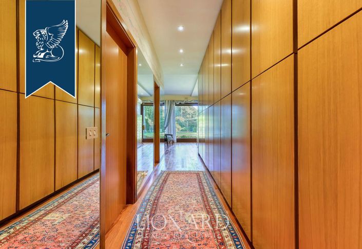 Image No.11-5 Bed Villa for sale