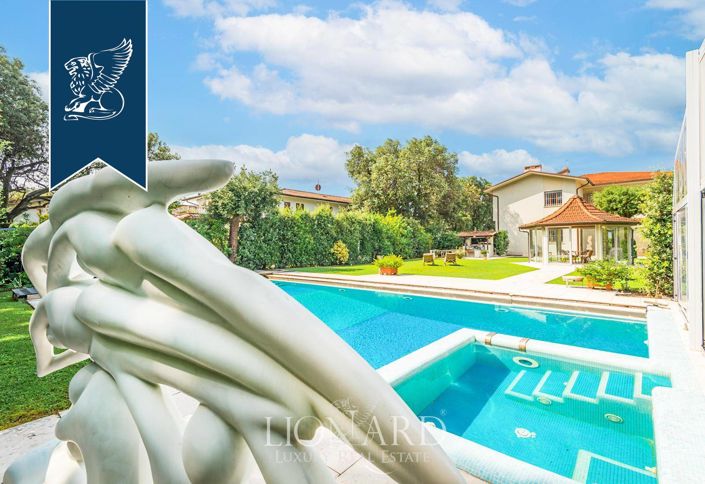 Image No.9-6 Bed Villa for sale