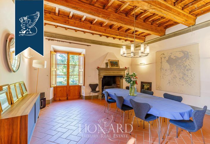 Image No.14-10 Bed Villa for sale