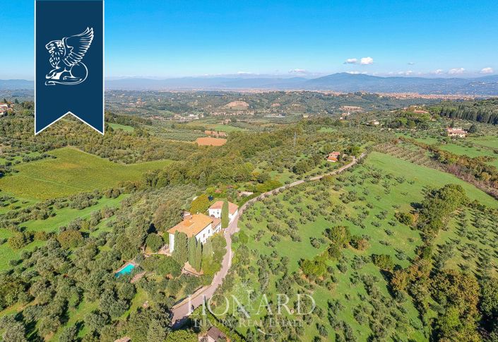 Image No.3-10 Bed Villa for sale