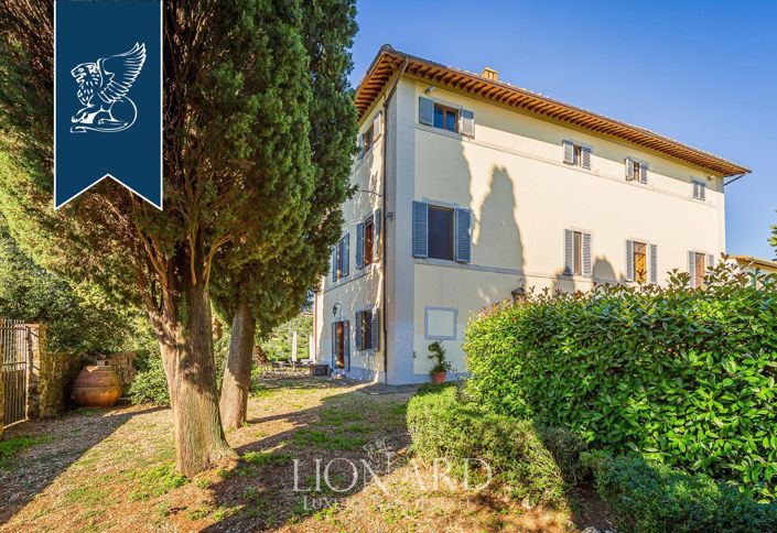 Image No.7-10 Bed Villa for sale