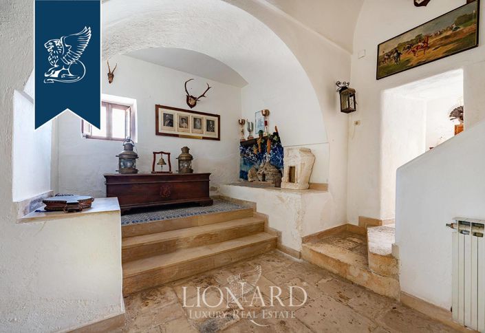 Image No.13-14 Bed Property for sale