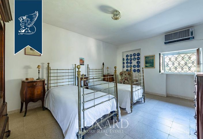 Image No.27-Propriété de 14 chambres à vendre à Brindisi