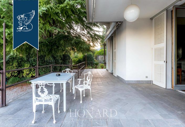 Image No.8-6 Bed Villa for sale