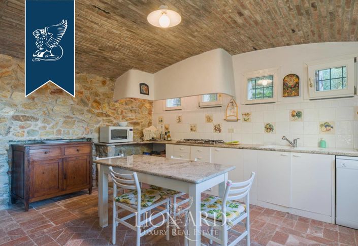 Image No.20-Villa de 5 chambres à vendre à Pietrasanta