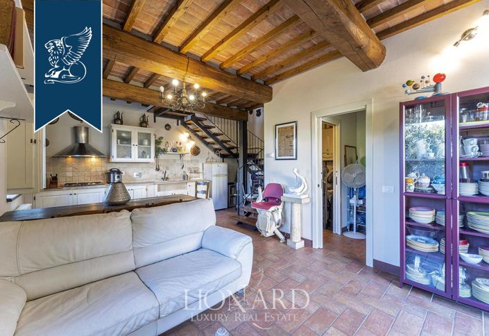 Image No.10-4 Bed Country House for sale