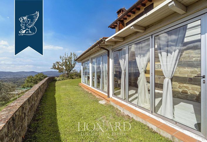 Image No.10-10 Bed Farmhouse for sale