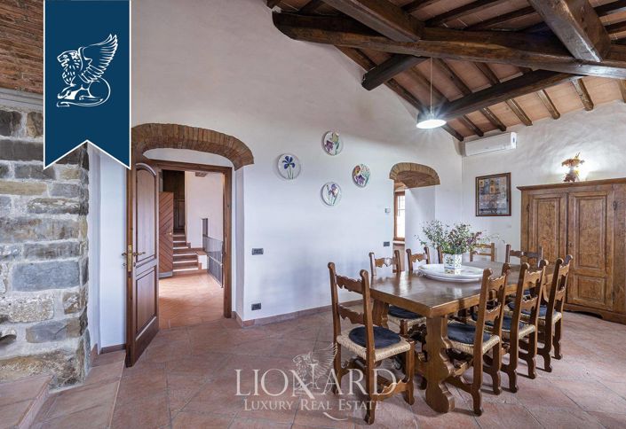 Image No.13-10 Bed Farmhouse for sale