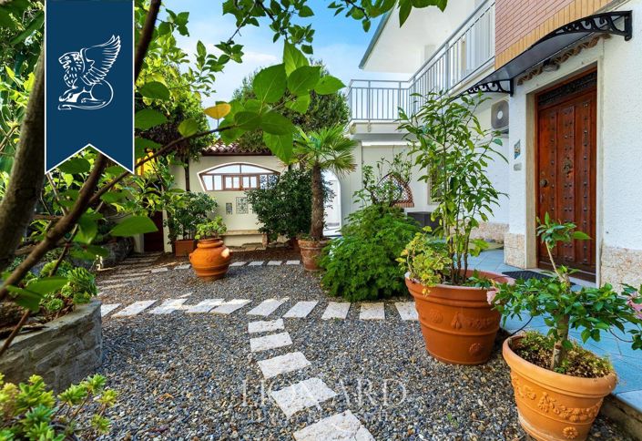 Image No.15-3 Bed Apartment for sale