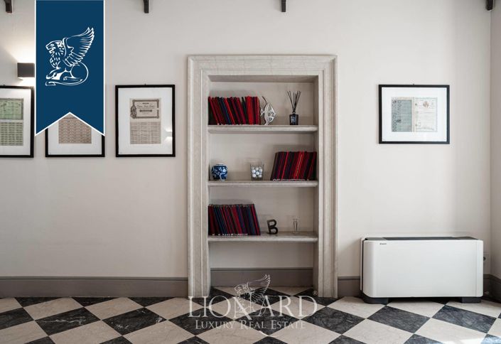 Image No.16-5 Bed Property for sale