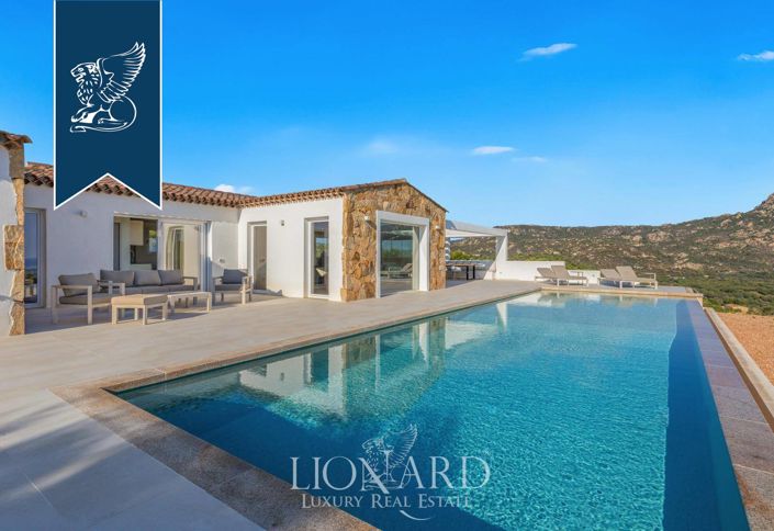 Image No.3-Villa de 3 chambres à vendre à Olbia