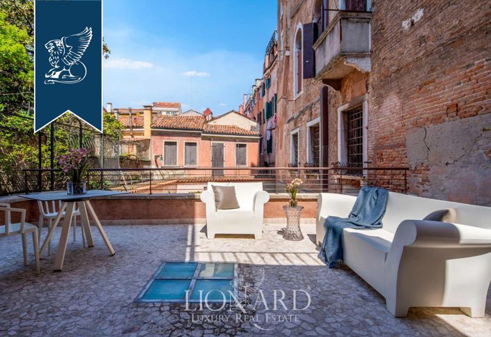 Image No.4-5 Bed Apartment for sale