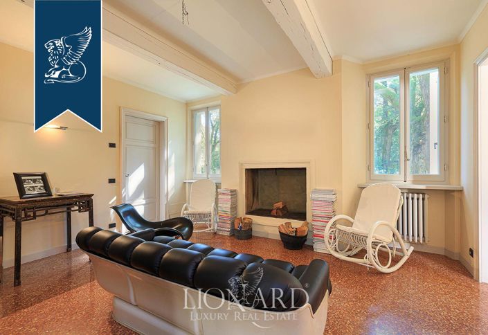 Image No.15-Villa de 7 chambres à vendre à Correggio