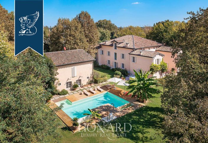 Image No.2-Villa de 7 chambres à vendre à Correggio