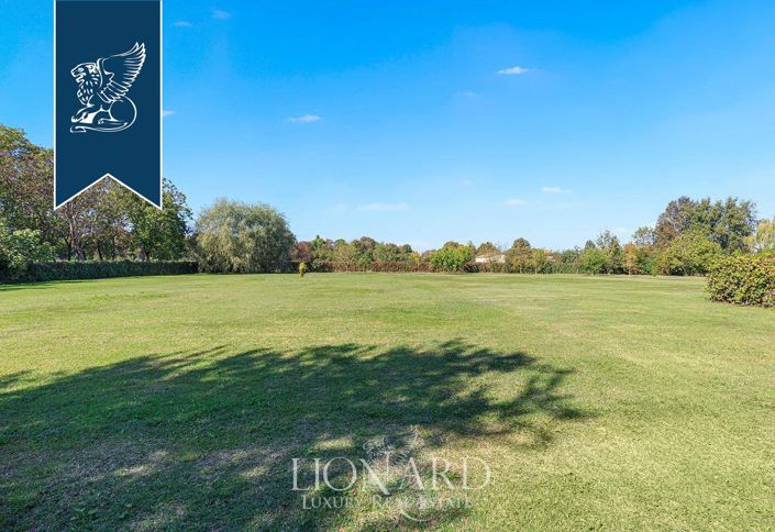 Image No.8-Villa de 7 chambres à vendre à Correggio