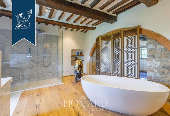 Image No.20-5 Bed Villa for sale