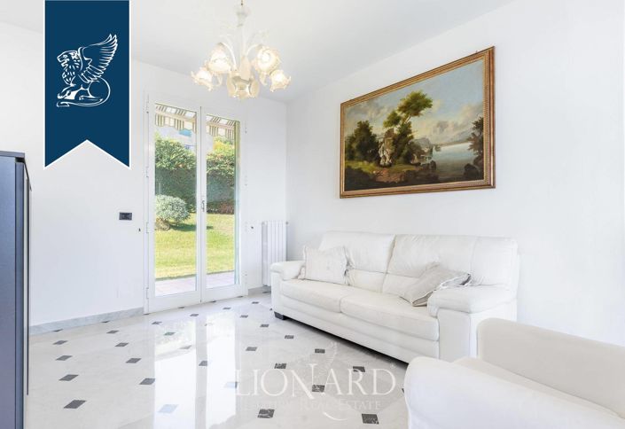 Image No.18-7 Bed Villa for sale