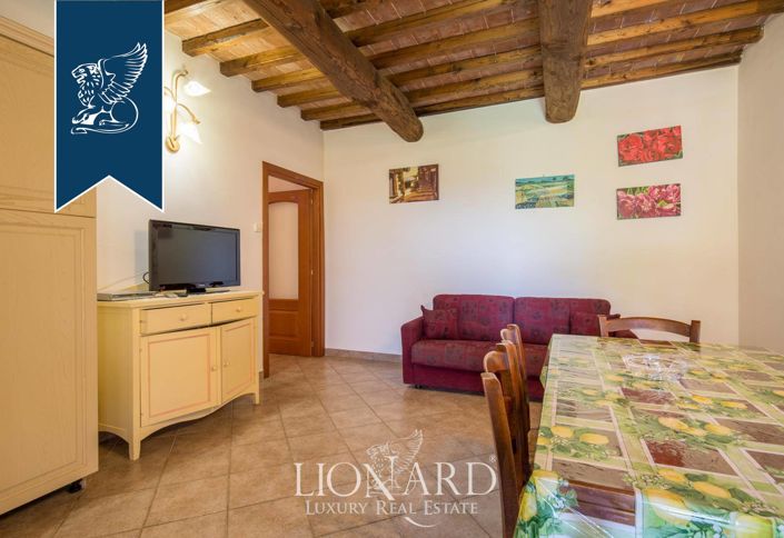 Image No.24-Ferme de 12 chambres à vendre à Scarlino