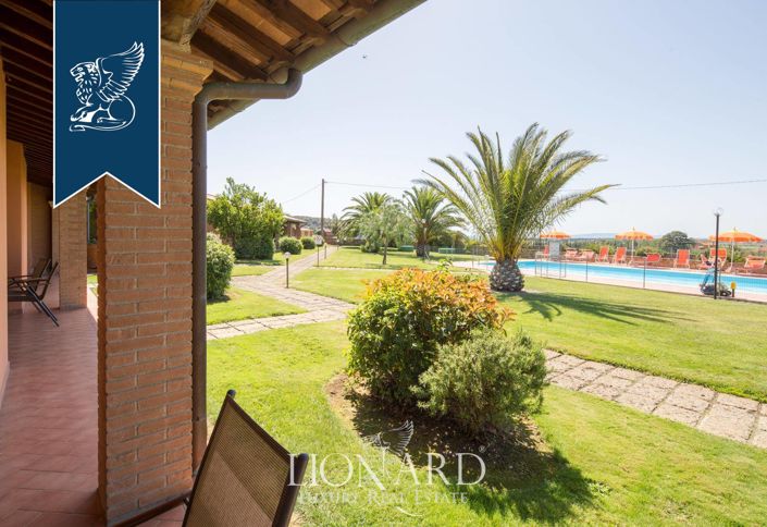 Image No.3-Ferme de 12 chambres à vendre à Scarlino