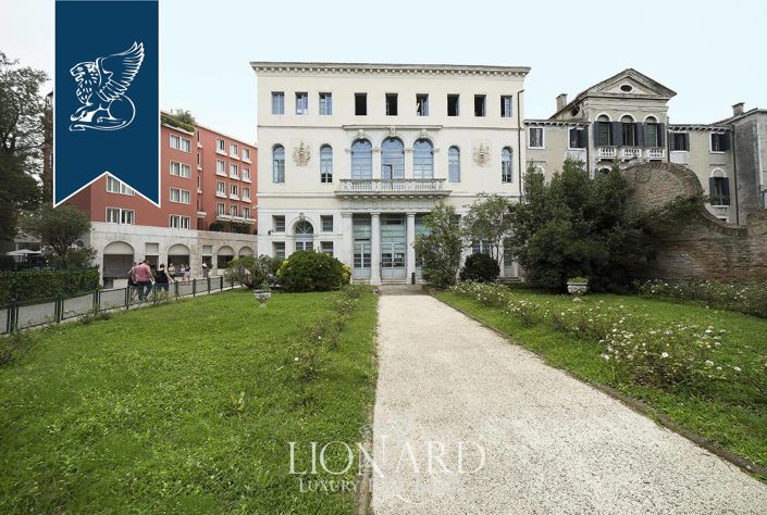 Image No.10-Propriété de 25 chambres à vendre à Venice